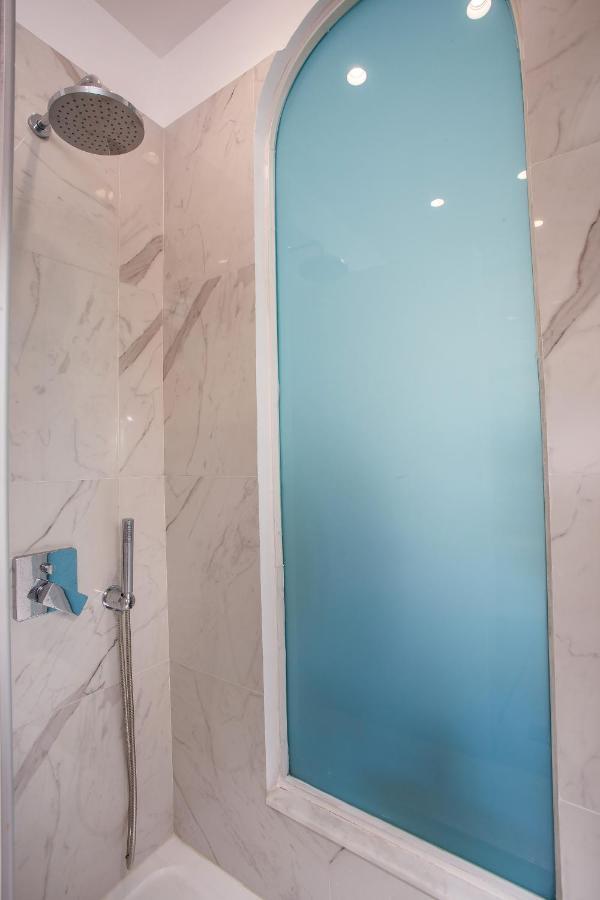 פליראקי Ammos Luxury Suites מראה חיצוני תמונה